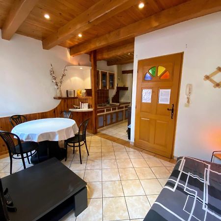 Appartement 4 Pers Plein Centre Ville, Wifi, Balcon Laragne-Monteglin Экстерьер фото